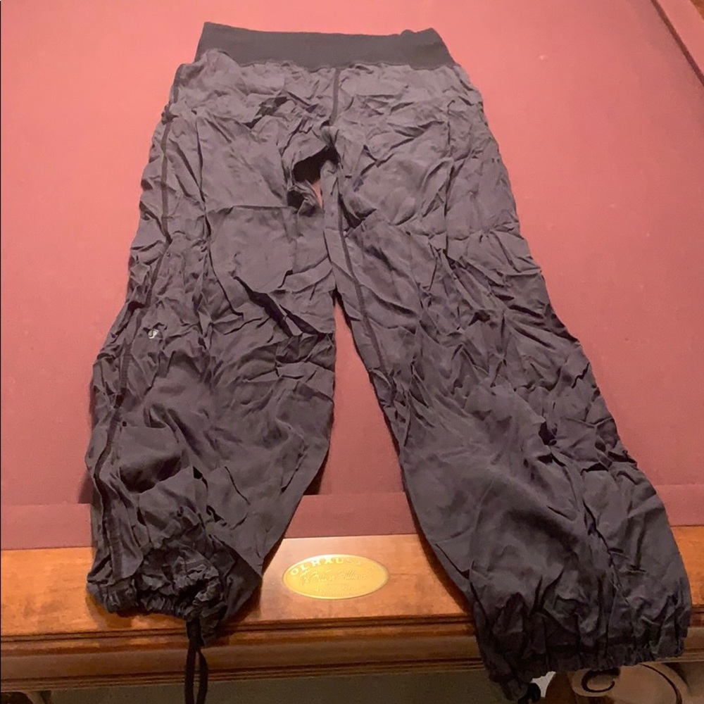 Lululemon ruffled gray cargo joggers